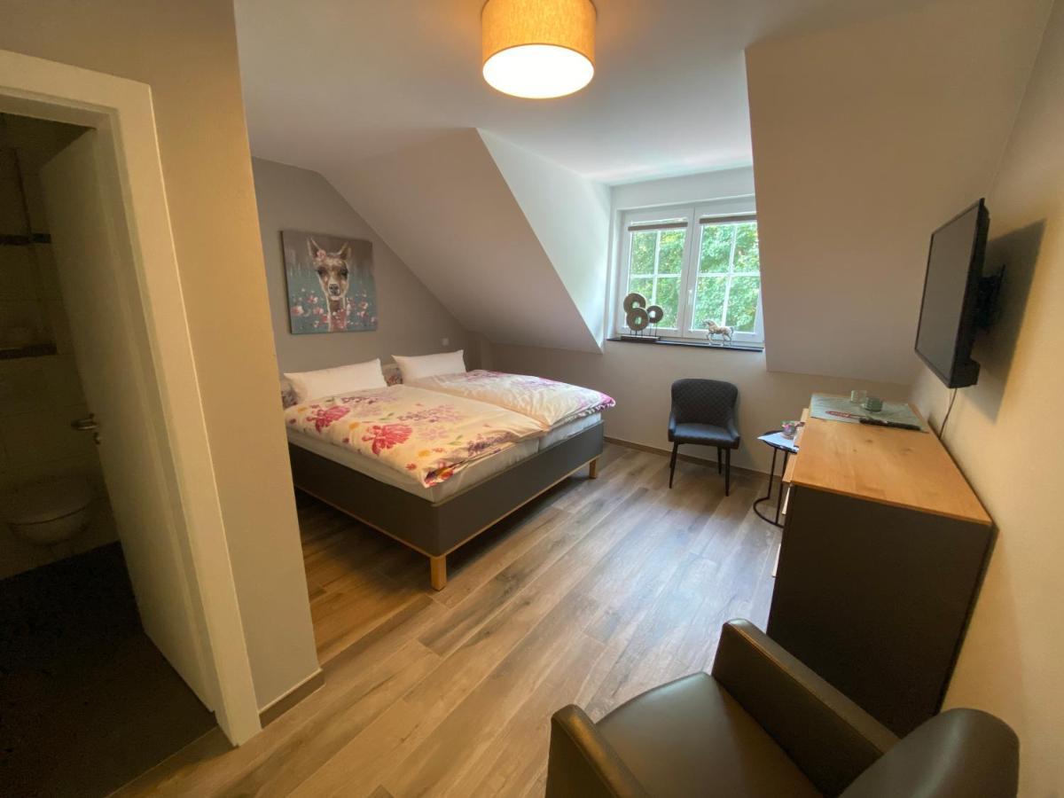 Waldhotel Am Jaeger Wesel  Bagian luar foto
