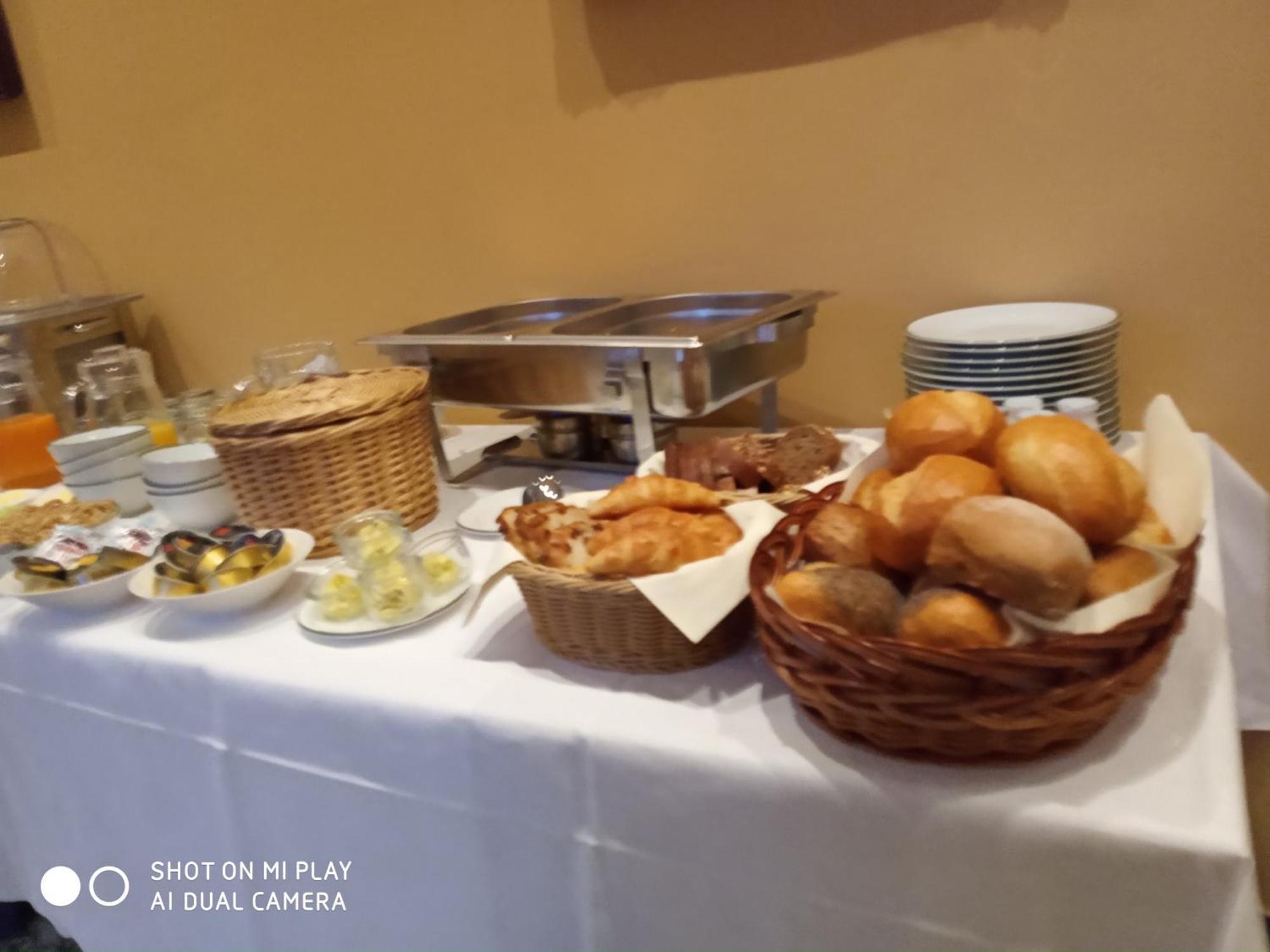 Waldhotel Am Jaeger Wesel  Bagian luar foto